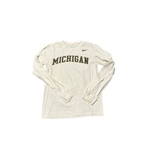 Nike L/S Michigan Cotton Tee. Size S. Worn.